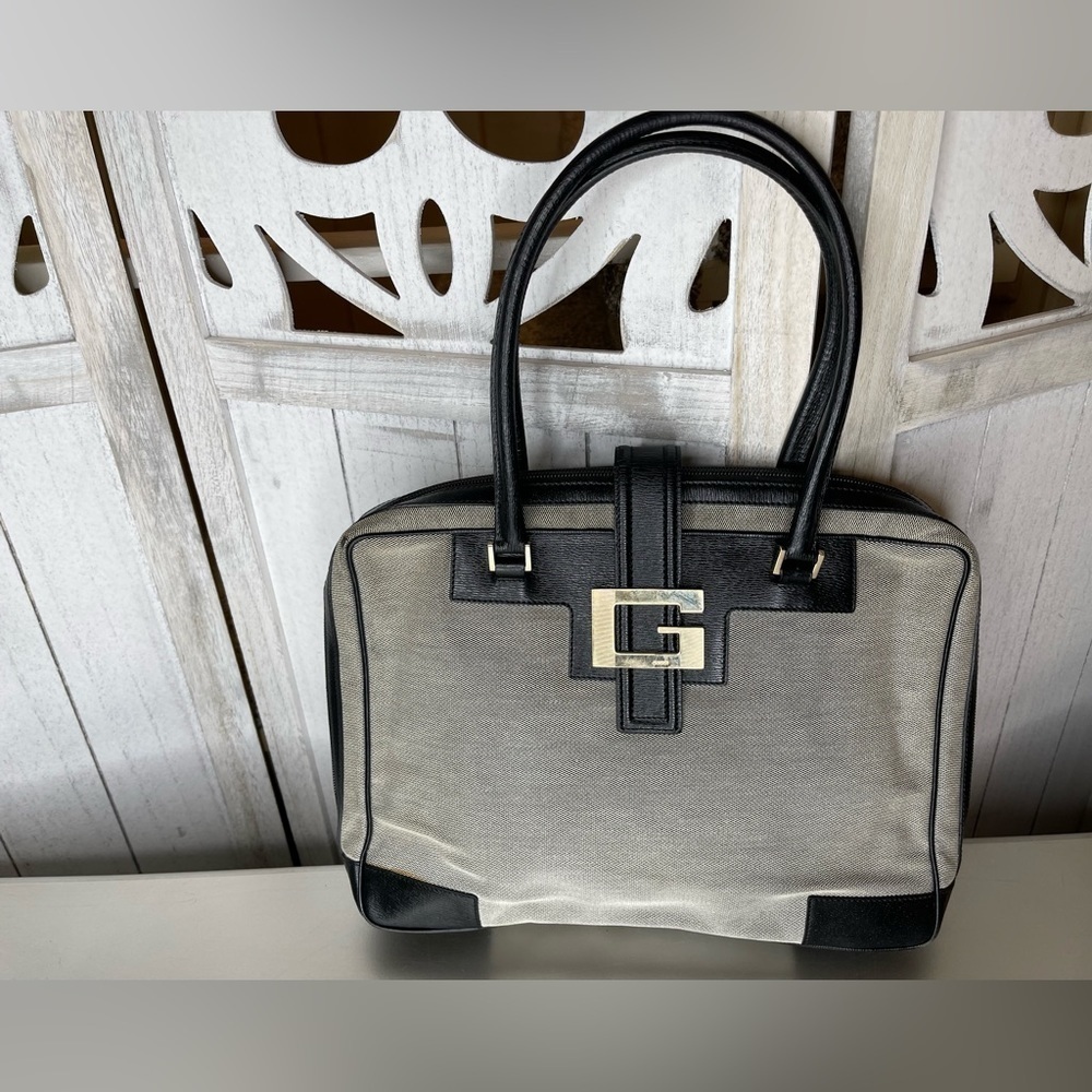 Gucci Authentic Woven Top Handle Satchel Leather Accent Logo Clasp Career Bag